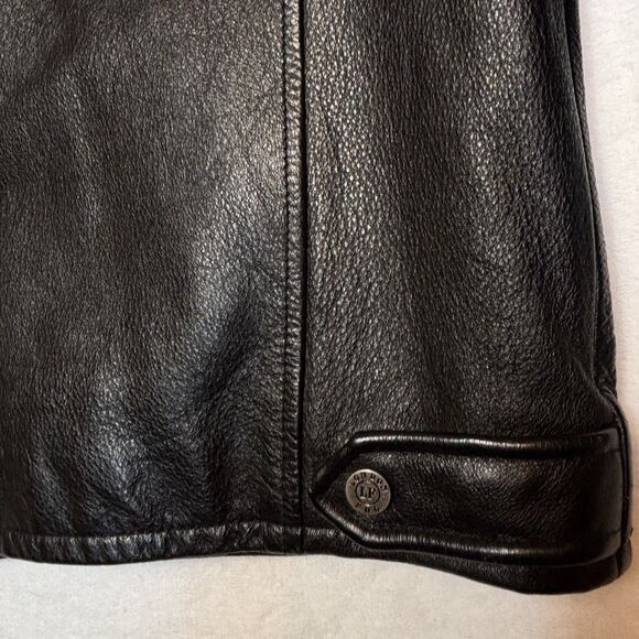 Vintage London Fog Men’s Medium Black Leather Jacket - Picture 9 of 15